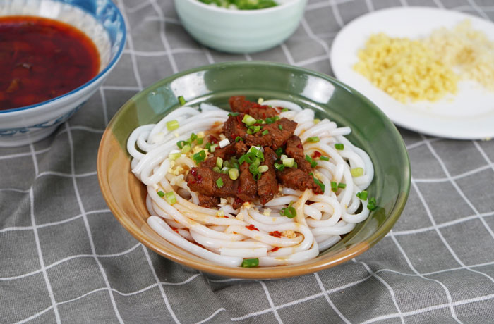 左贡肉臊子粉培训